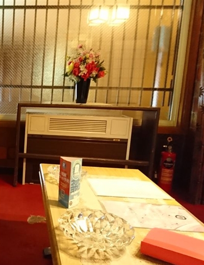 ニュー東京の店内