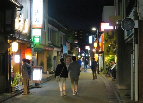 金沢の飲み屋街